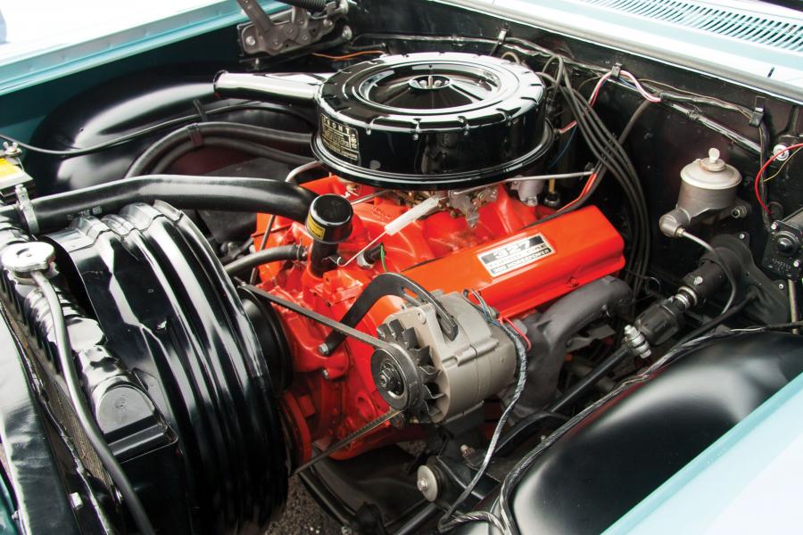  Chevrolet Biscayne 2-Door Sedan 1963 года  (фото 6 из 8)